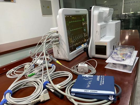 Strumenti portatili di monitoraggio dei pazienti multiparametro per l'ambulanza della terapia intensiva