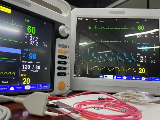 Monitor automatizzato dei segni vitali multiparametro per la diagnosi neonatale ODM