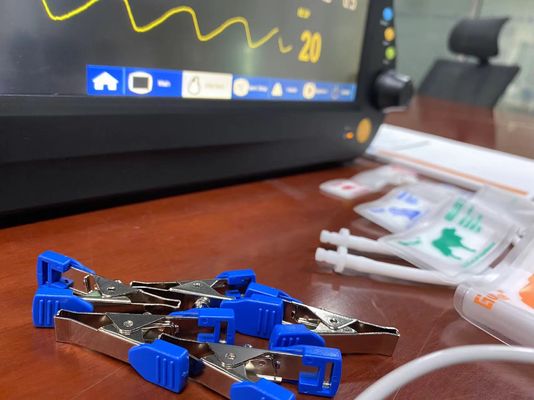 Macchina per segni vitali digitali veterinari con ECG NIBP SPO2 2 Temp Standard