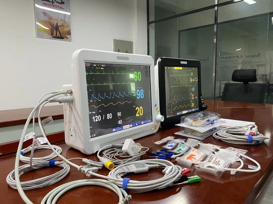Monitor multiparametrico veterinario da 15 pollici per animali