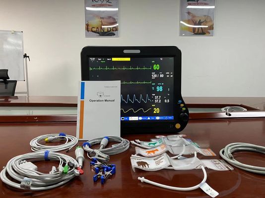 Controllo del paziente veterinario animale per il monitoraggio registrazione di allarme