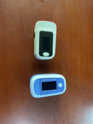 Sensore medico del dito dell'ossigeno del sangue, ossimetro dell'esposizione di OLED per SPO2 monitoraggio, monitor dell'ossigeno del sangue