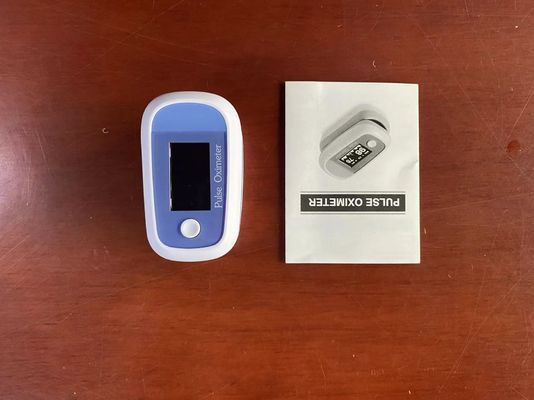 Monitor pediatrico del dito dell'ossigeno del sangue, ossimetro di impulso della punta delle dita con l'esposizione di Oled, monitor dell'ossigeno del sangue