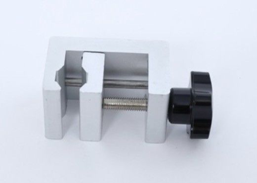 Morsetto pratico leggero e forte Matieral di alluminio della ferrovia del letto di Oximetry di impulso