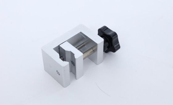 La ferrovia portatile portabile del letto del monitor paziente preme leggero e forte