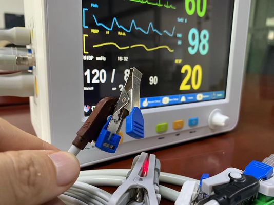Monitor di parametro veterinario a 8,4 pollici di TFT LCD multi con gli impiegati di EtCO2 ECG SPO2 NIBP