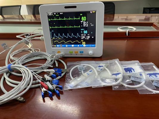 Vital Signs Monitor With veterinario portatile EtCO2 ECG SPO2 NIBP e misura temporanea